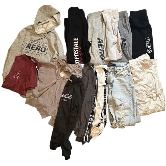 Women’s Aeropostale MIXED LOT - Picture 2 of 4